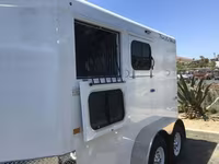Trails West 2026 Manufacturing 2 Horse Bp Horse Trailer — फ़ोटो 1