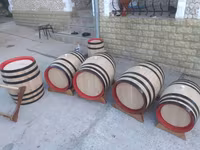 Vând și fac la comanda butoaie poloboace din lemn de stejar — फ़ोटो 4